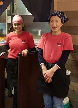 Simon Lebus Japan blog 2018 ramen street staff ladies image