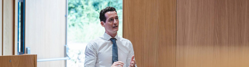 Dr Simon Child presenting a bespoke session